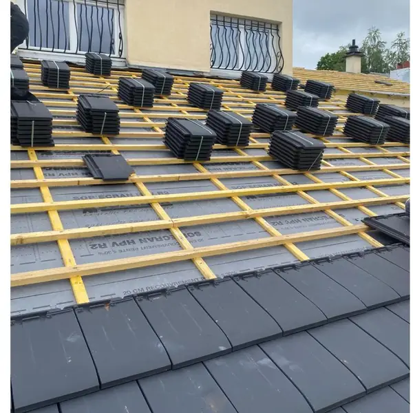 Couverture en ardoises — chantier MCT Couverture